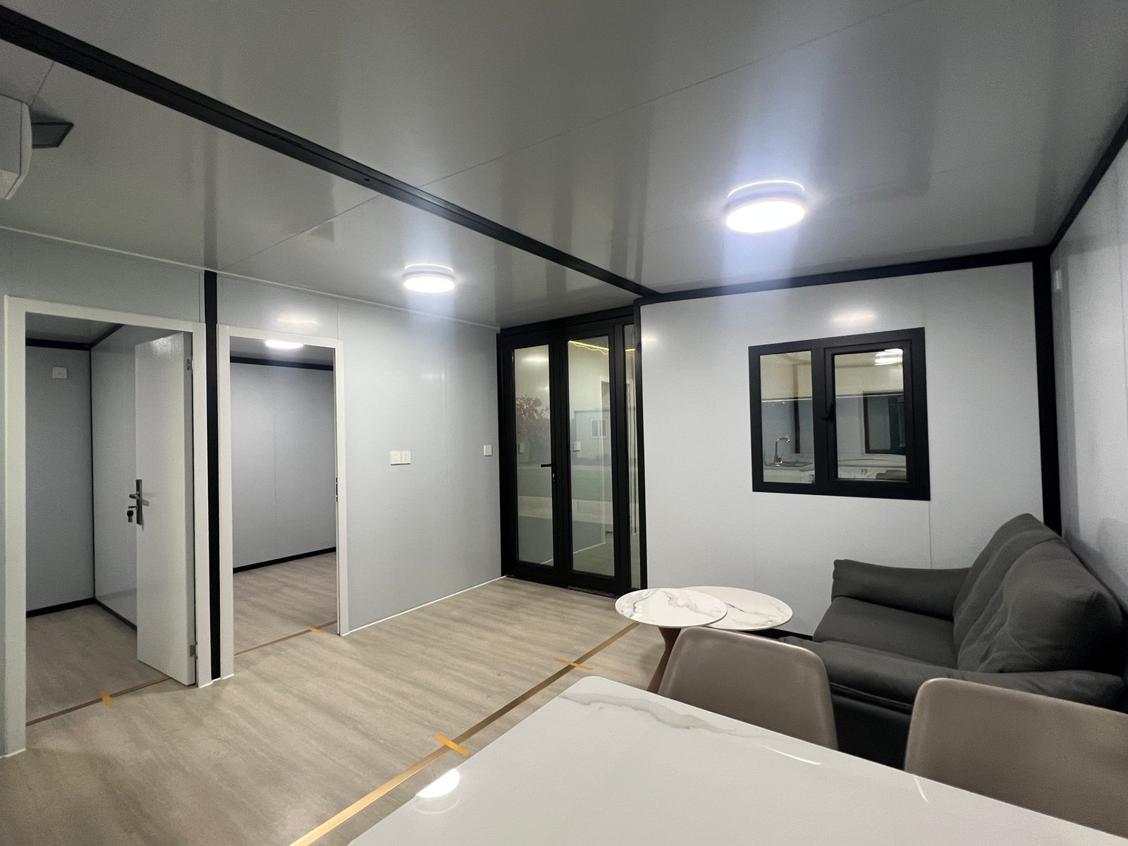 9c1049c4-ab82-4bf3-8b72-945b88acd03d 20ft One-sided Slide Out Push Pull Fold Out House Pre Build Mobile Pod Luxury Container House with 1 Bedroom – – Finish in Just 1 Day