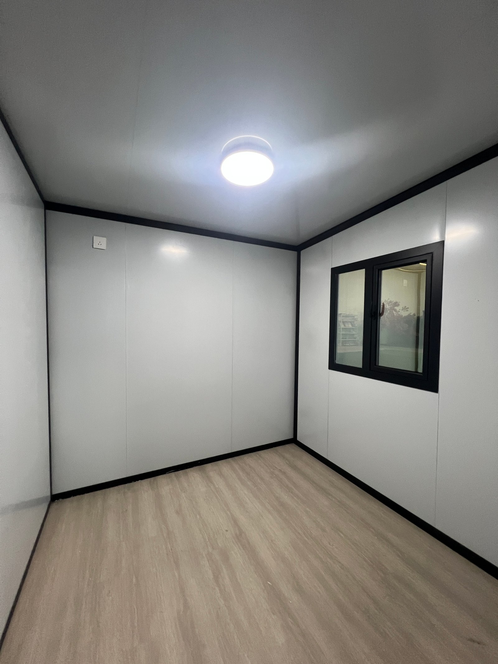 f5e129f4-00a1-4966-a05e-0e2ff994e63e 20ft One-sided Slide Out Push Pull Fold Out House Pre Build Mobile Pod Luxury Container House with 1 Bedroom – – Finish in Just 1 Day